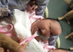 弱精男士多年无子 最终赴美试管成功